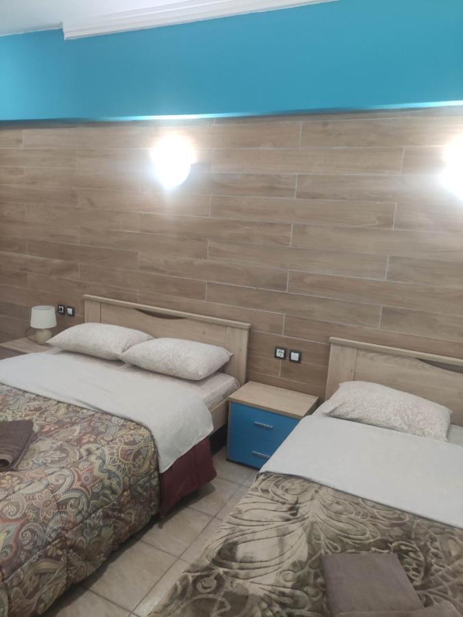 G M 3 Rooms Kentpo In The Heart Of The City لاريسا المظهر الخارجي الصورة