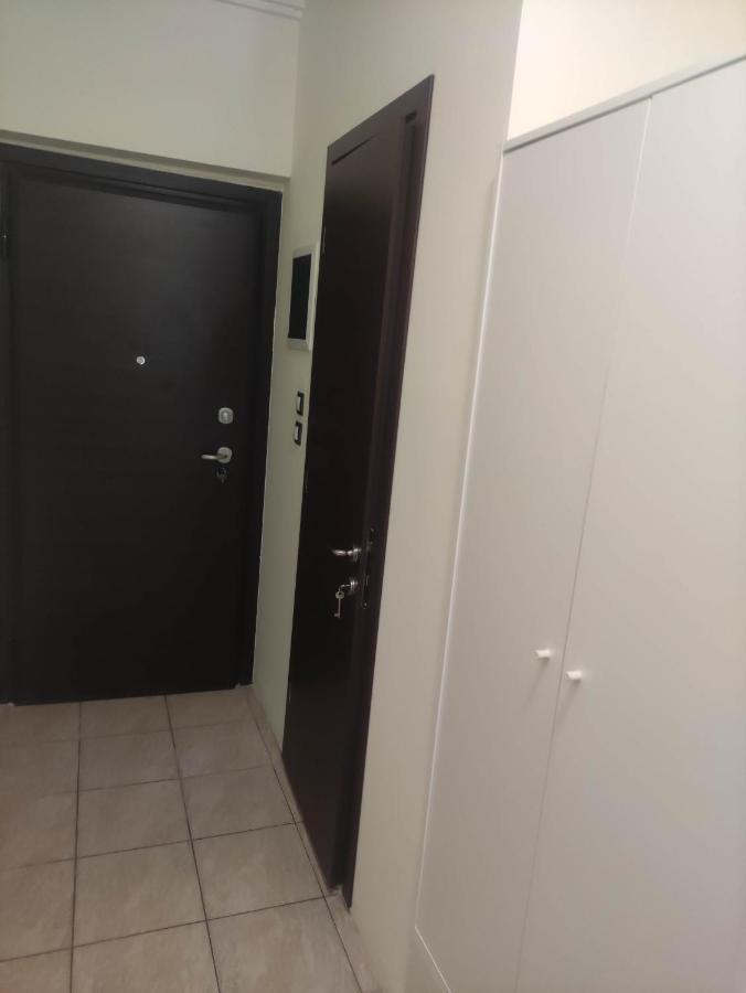 G M 3 Rooms Kentpo In The Heart Of The City لاريسا المظهر الخارجي الصورة